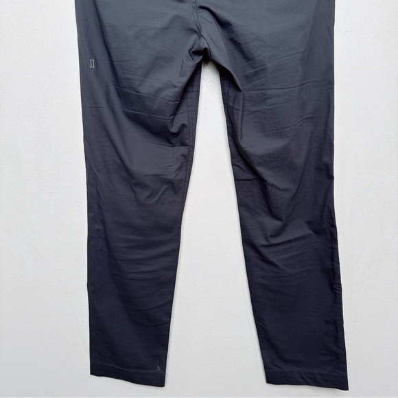 Kit and Ace Womens 30 Navigator Ride Pant in Cove Grey - Picture 11 of 13
